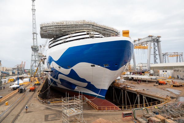 Fincantieri, varata “Star Princess”, nave da crociera a LNG (gas naturale liquefatto)